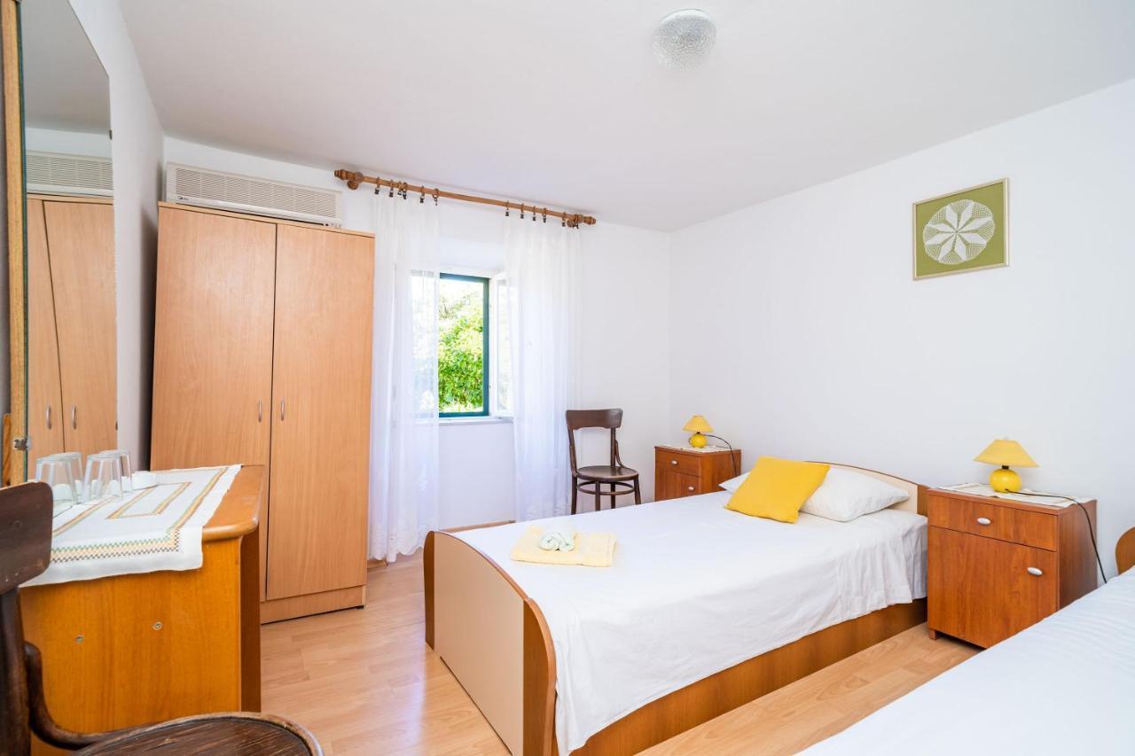 Apartments Lidija 자톤 외부 사진
