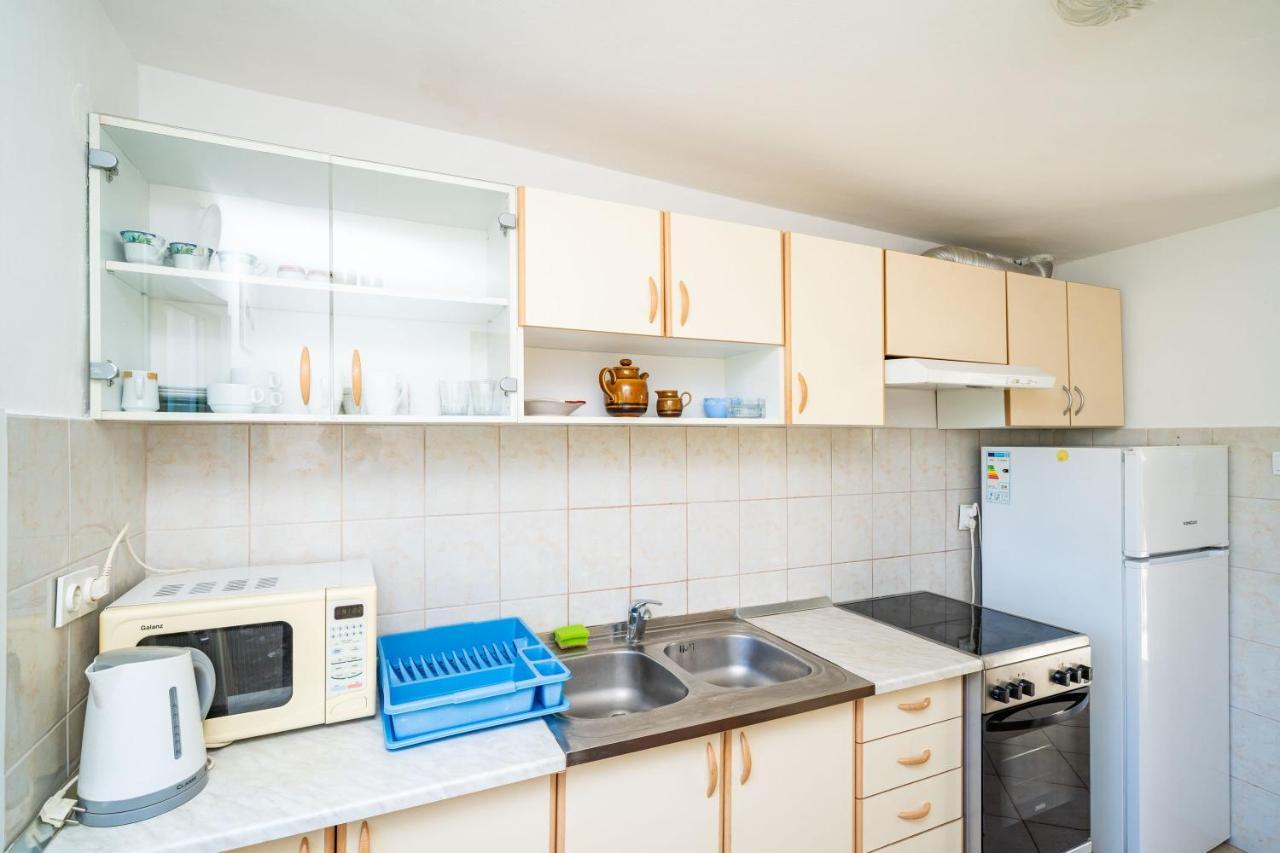Apartments Lidija 자톤 외부 사진