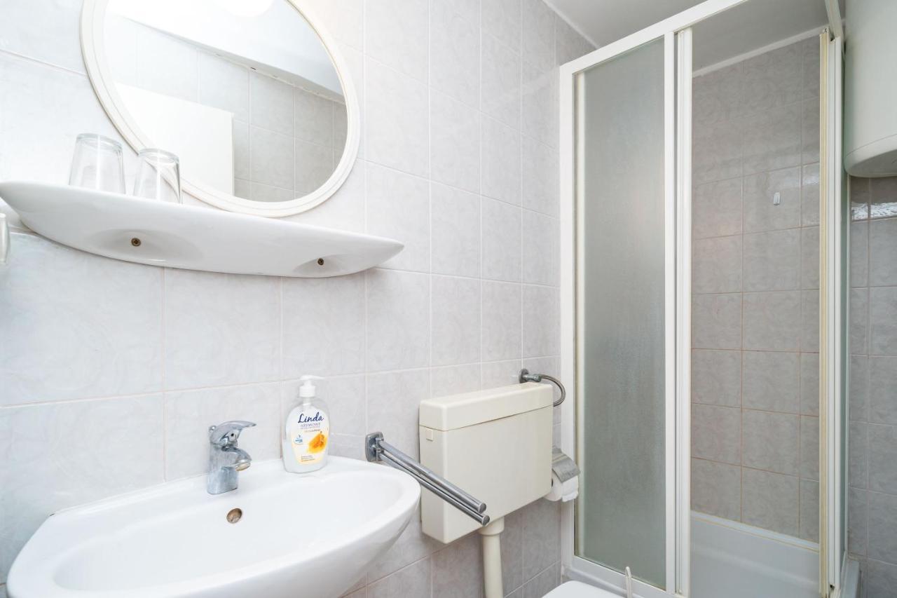Apartments Lidija 자톤 외부 사진
